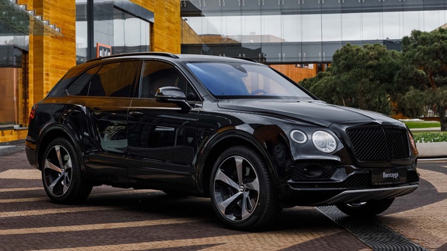 Bentley Bentayga Frankfurt 2015